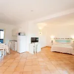 Gallura Style Res Baia Del Mirti B4 1bedap Sleeps4 Apartment *