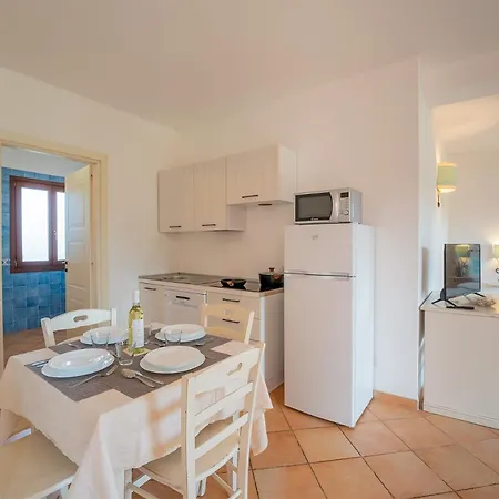 Gallura Style Res Baia Del Mirti B4 1bedap Sleeps4