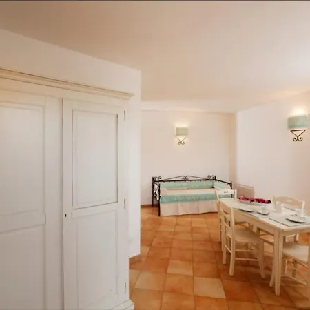 Gallura Style Res Baia Del Mirti B4 1bedap Sleeps4 Lejlighed