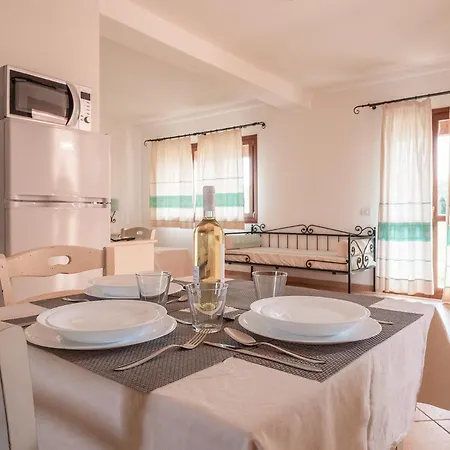 Gallura Style Res Baia Del Mirti B4 1bedap Sleeps4 Lejlighed *