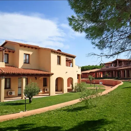 Gallura Style Res Baia Del Mirti B4 1bedap Sleeps4 * Vignola Mare